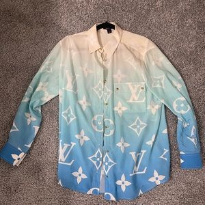 BLUE LAGOON MONOGRAM RELAXED FIT SHIRT